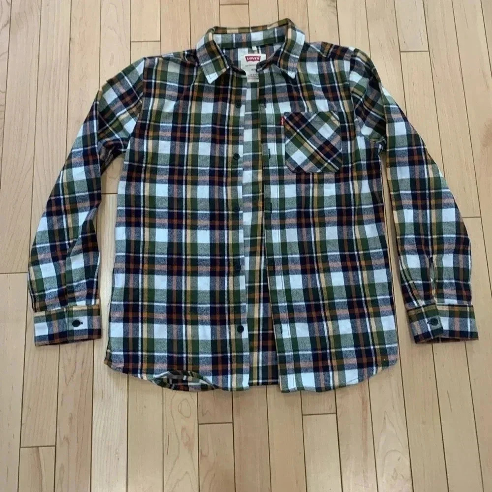 Levi's button down plaid flannel | size 14/16